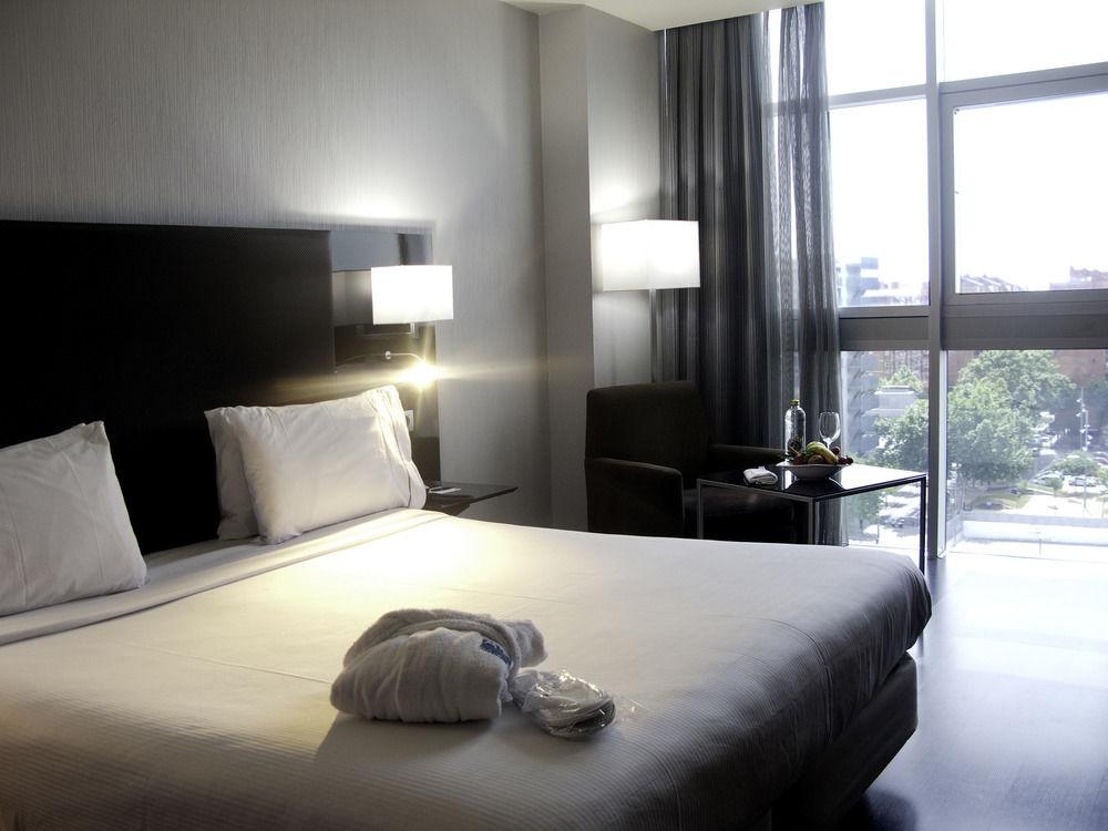 Ac Hotel Som By Marriott Οσπιταλέτ ντε Λιοβρεγάτ Εξωτερικό φωτογραφία