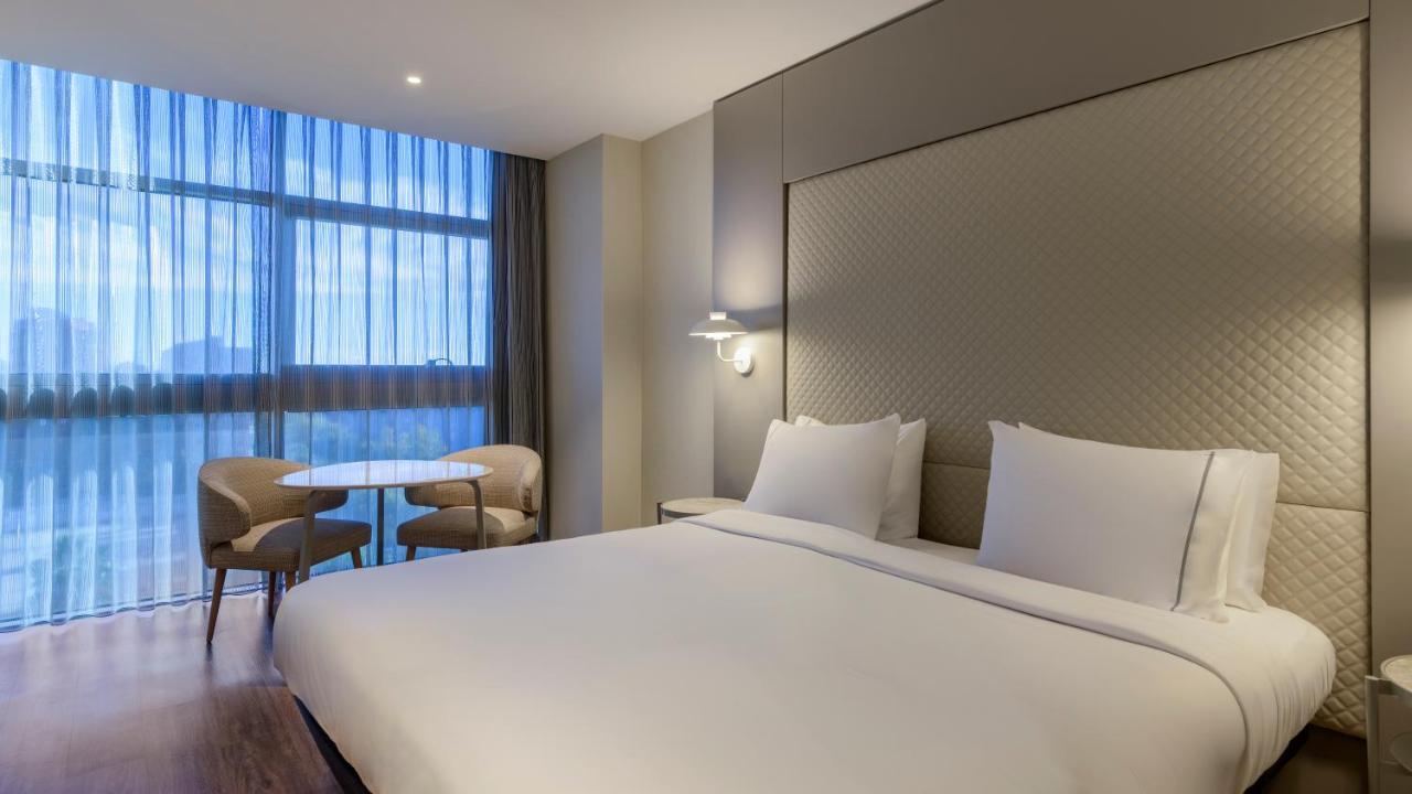 Ac Hotel Som By Marriott Οσπιταλέτ ντε Λιοβρεγάτ Εξωτερικό φωτογραφία