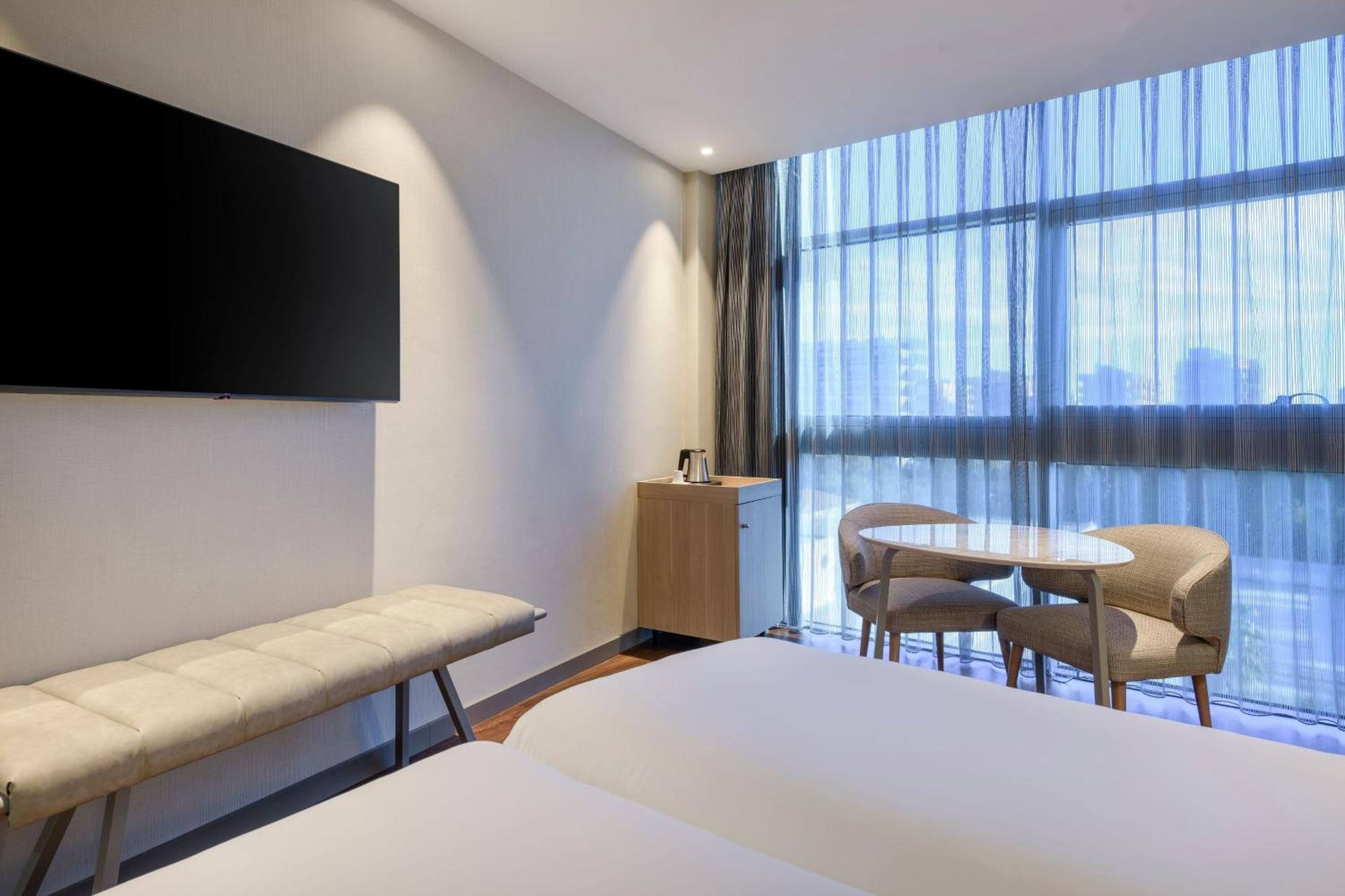 Ac Hotel Som By Marriott Οσπιταλέτ ντε Λιοβρεγάτ Εξωτερικό φωτογραφία