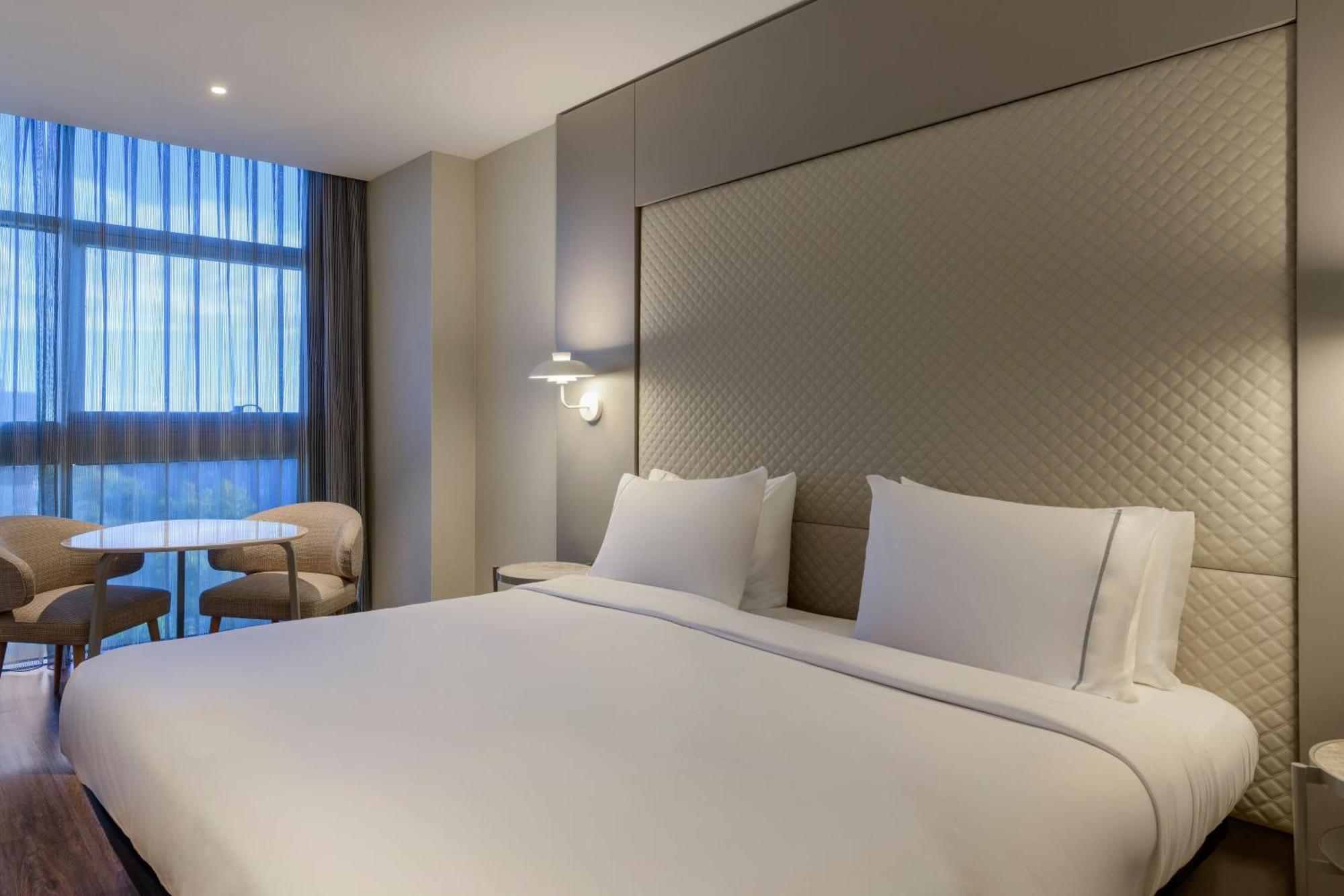 Ac Hotel Som By Marriott Οσπιταλέτ ντε Λιοβρεγάτ Εξωτερικό φωτογραφία