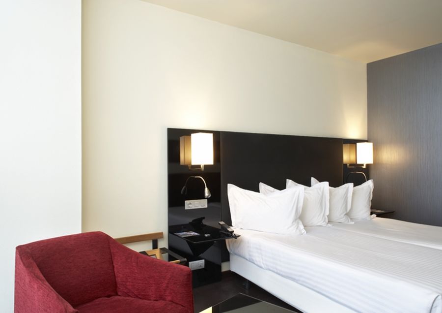 Ac Hotel Som By Marriott Οσπιταλέτ ντε Λιοβρεγάτ Εξωτερικό φωτογραφία
